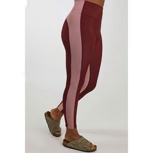 Beach Riot Colorblock ribbed leggings size M